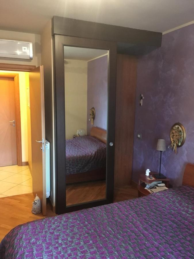 Appartamento Victoria Con Parcheggio Privato Civitavecchia Exterior foto