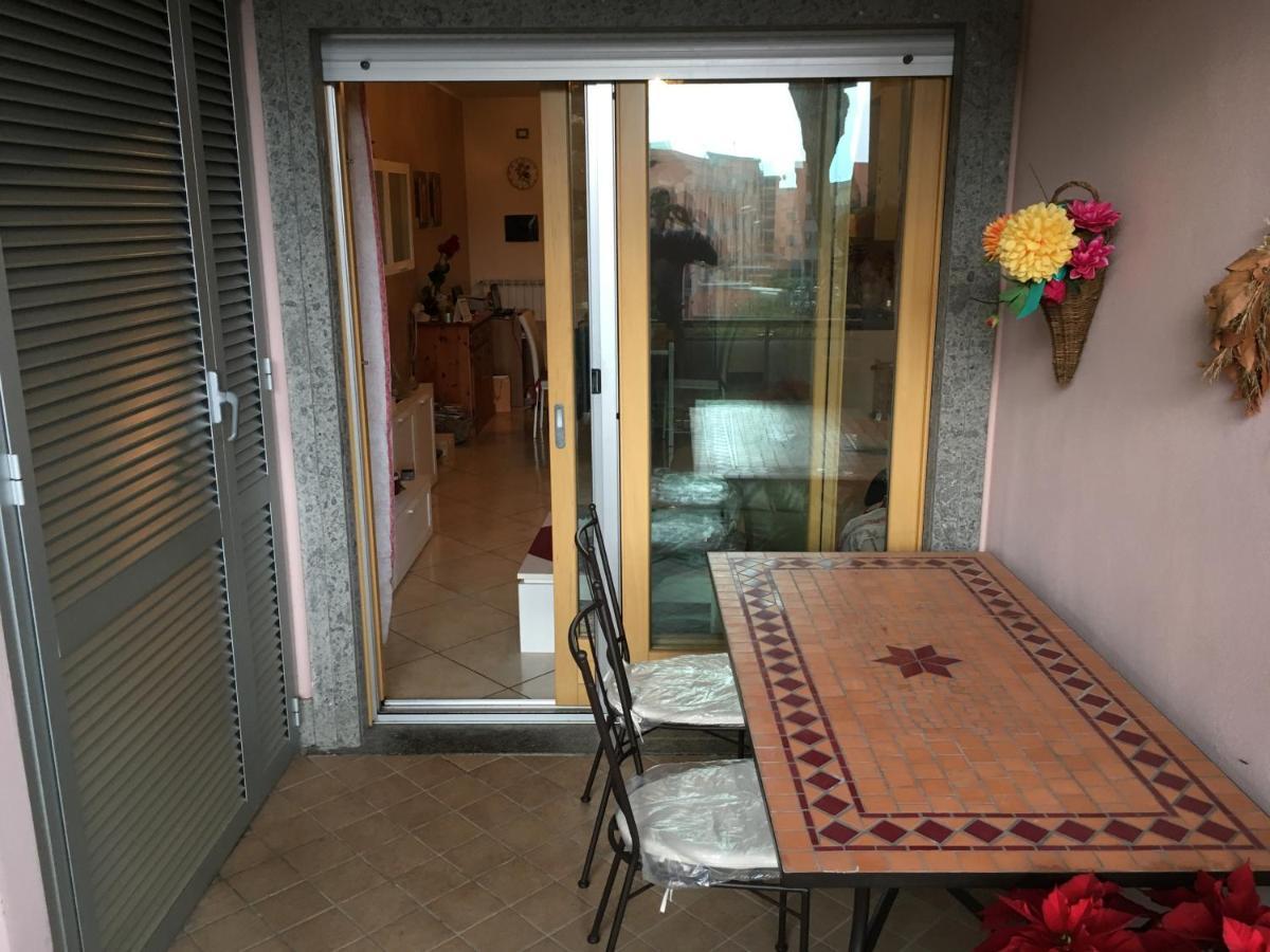 Appartamento Victoria Con Parcheggio Privato Civitavecchia Exterior foto